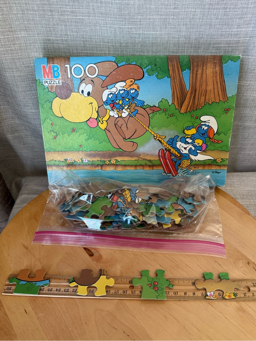 VTG 1987 Milton Bradley 100-Piece Puzzle Smurfs Character "Puppy" Water Skiing